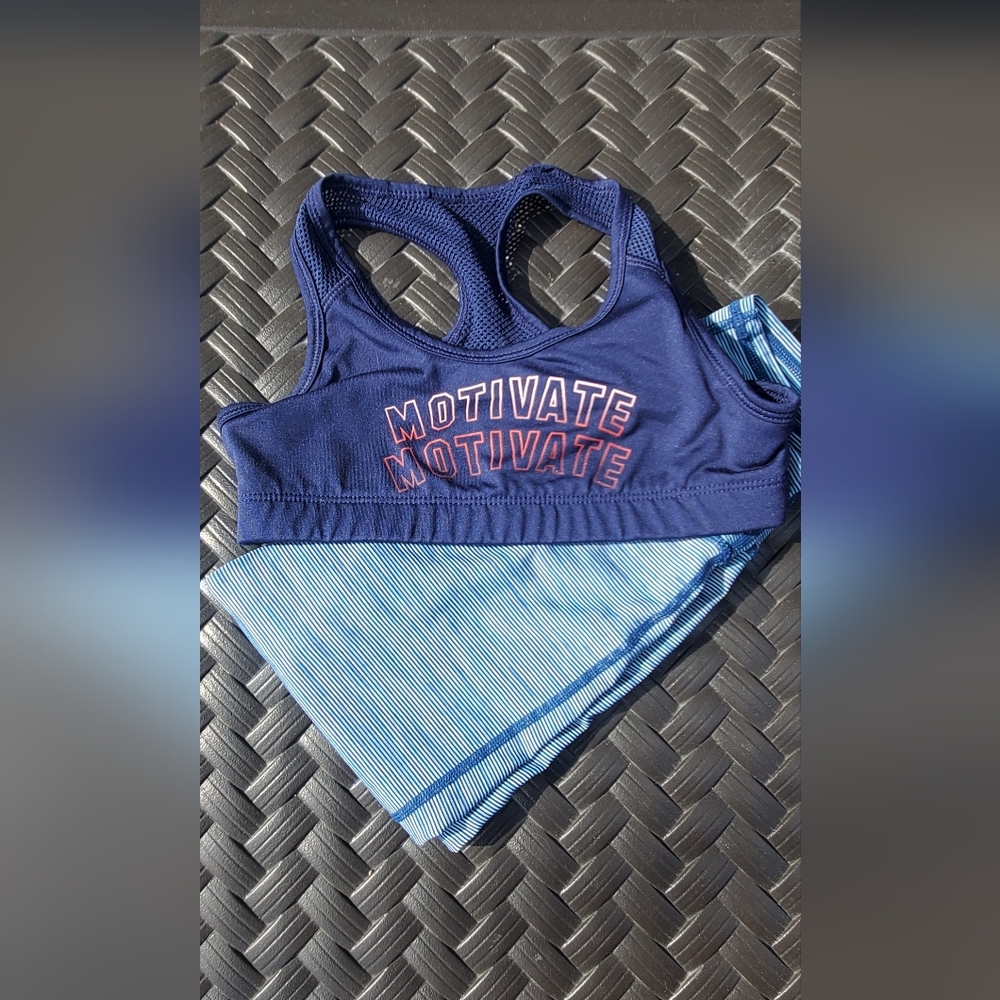 Old Navy & Zella mixed set athletic wear Kids size 8 EUC